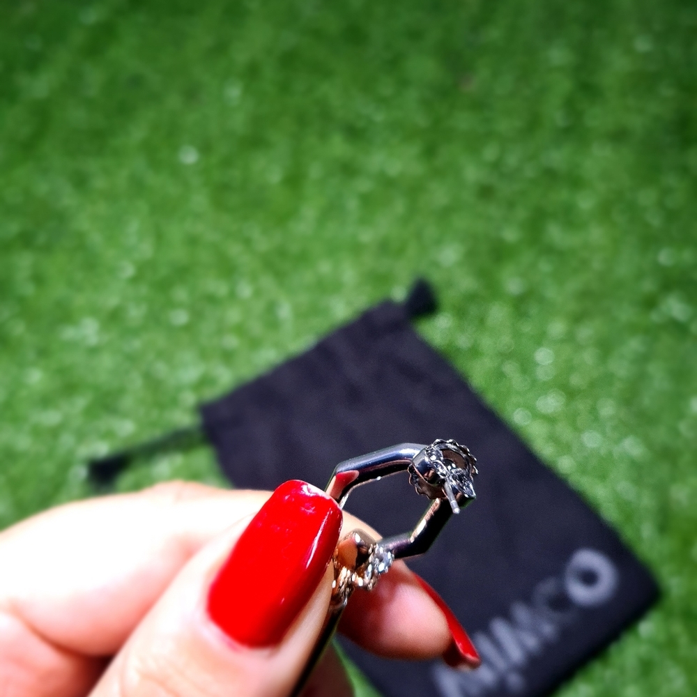 Stunning 'Nightlife' Mimco earrings - Picture 8 of 8